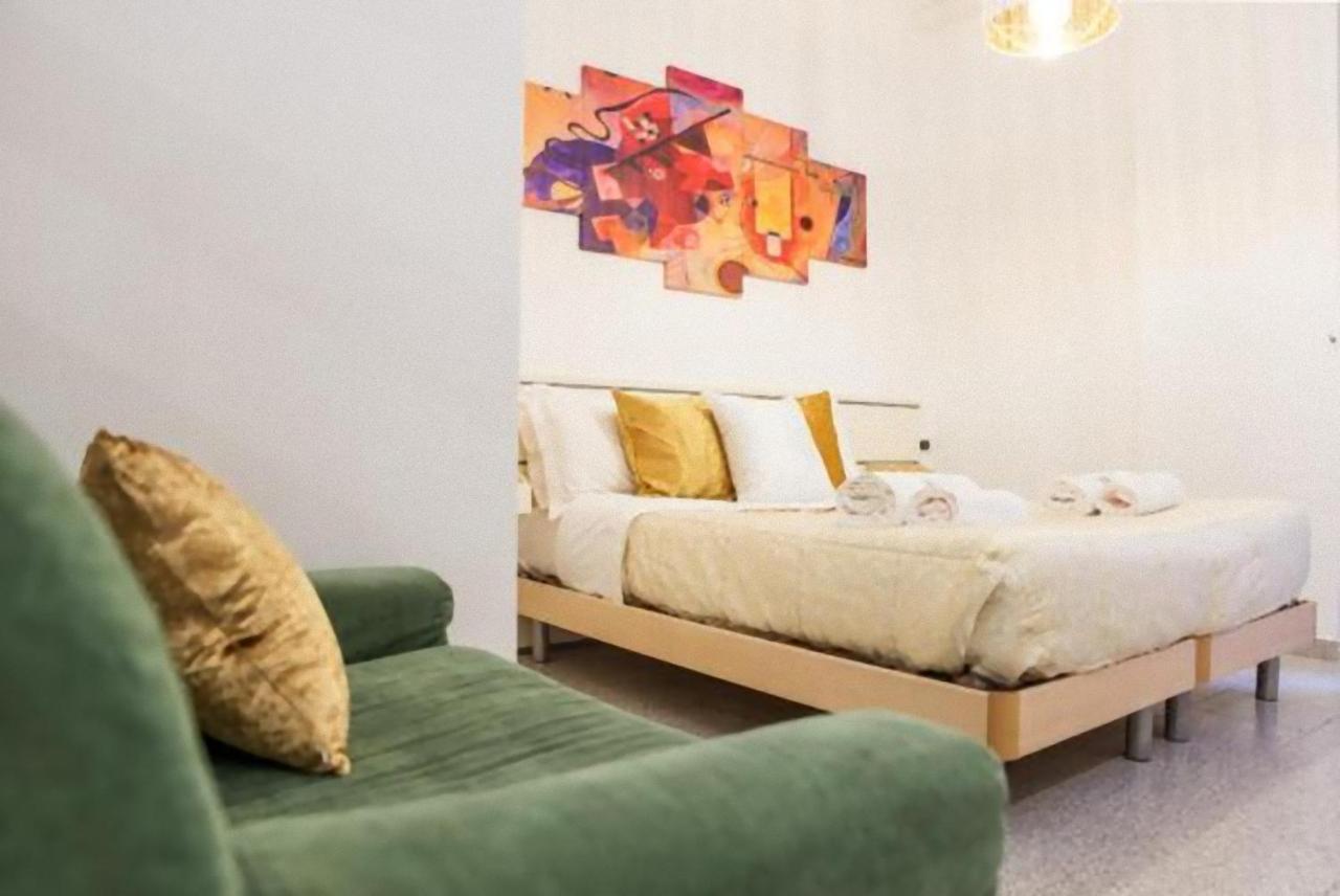 Ferienwohnung Tourist House Bologna - Fringe - Self Check-In Exterior foto